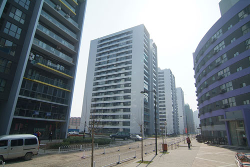 案例六（?；⒅橥鈮Ρ兀? width=